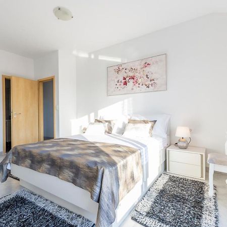 Villa Spark With Heated Pool In Rogoznica Zecevo Exterior photo